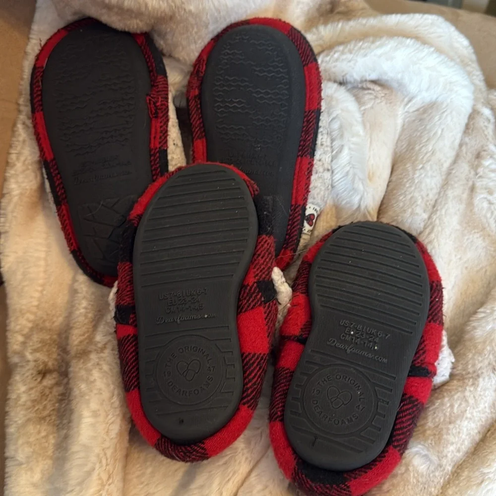 2 Pairs - Dearfoams Size 7-8 “Lil Bear” Slippers